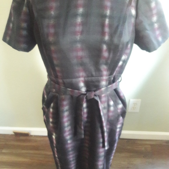 Dress - Picture 6 of 6